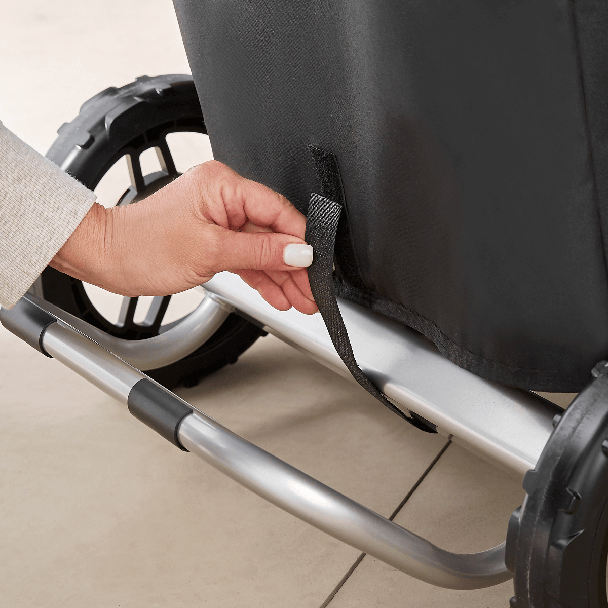 7770 yfirbreiðsla fyrir Weber Traveler